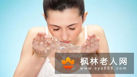 教你秋冬护肤几种攻略,男士护肤远离几大误区,纠正这些误区更好的护理肌肤