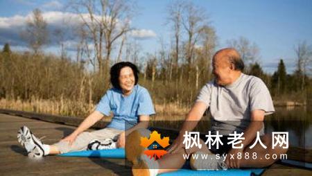 老人运动跳广场舞好吗 对膝盖的损伤是真的吗
