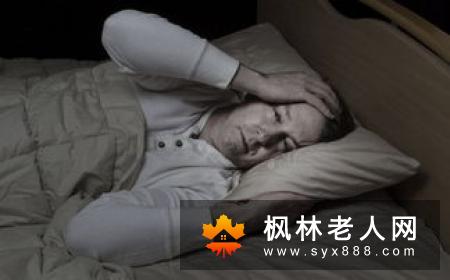 老人缺钙会引起什么病?为什么老人会如此重视补钙呢?