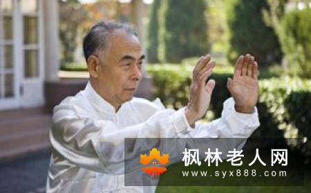 老年人怎么散步最好 这几种方法更有效果