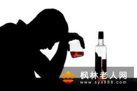 男人如果出现小腹坠疼 当心是疾病作祟