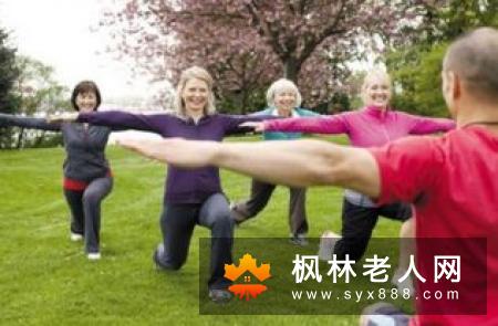 老年人晨练不可进入这六大误区