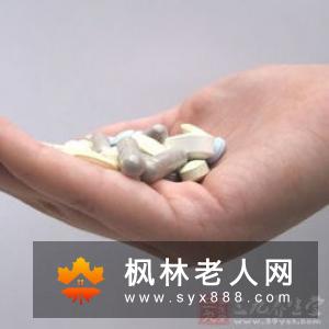老人缺钙会引起什么病?为什么老人会如此重视补钙呢?