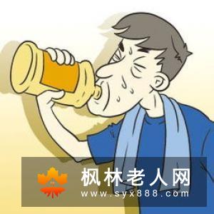 老人夏季锻炼需当心 这五点事项要注意