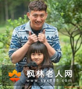 孩子拖延症是现在孩子们比较常见的一种毛病,家长使劲的催都没有效果。