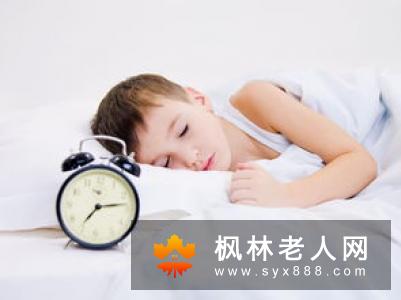女性秋季养生注意早睡早起苹果适合吃苹果,苹果可以帮助醒酒平肝