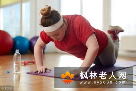 白领睡眠质量差怎么办 试试简单拉伸动作提高睡眠质量