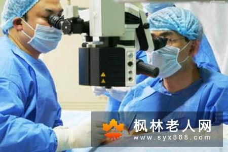 后发性白内障