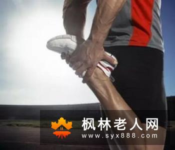 老年人跳绳能锻炼心肺功能