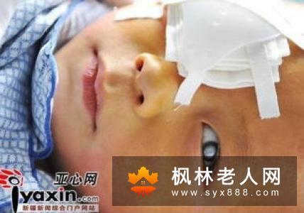 幼儿白内障