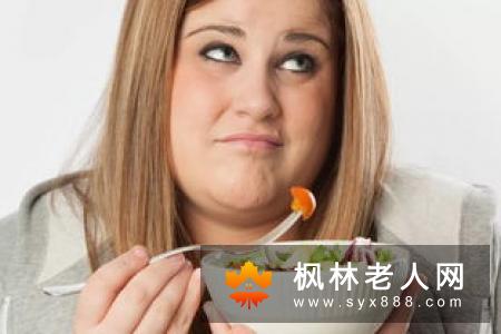 白领睡眠质量差怎么办 试试简单拉伸动作提高睡眠质量