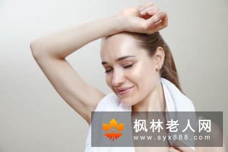 泡脚利于出汗排毒 女性泡脚有哪些好处