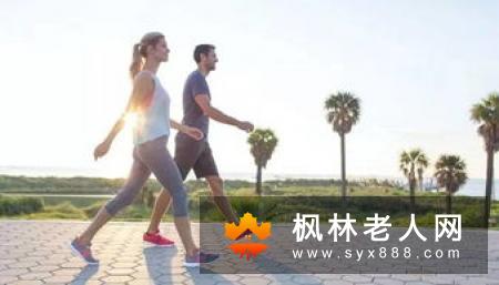 每天散步半小时,保健效果好