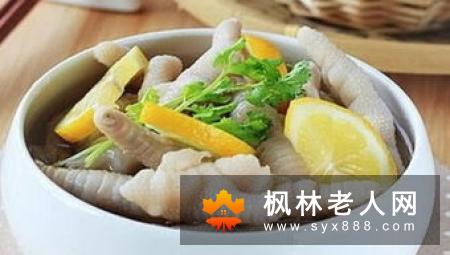 男性朋友们吃鸡爪有哪些好处