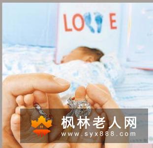 老年痴呆应该怎么照顾  老年痴呆是一种怎样的症状