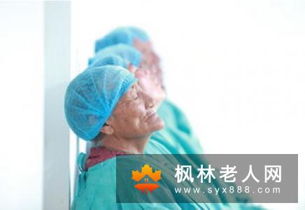 通常白内障只会覆盖晶状体上极小的一部分