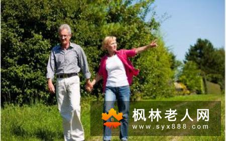 适合老年人的健康散步方法有哪些？