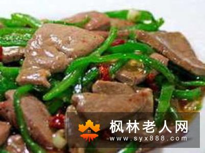 老人平时要注意营养饮食吸收  如何改善记忆力老化
