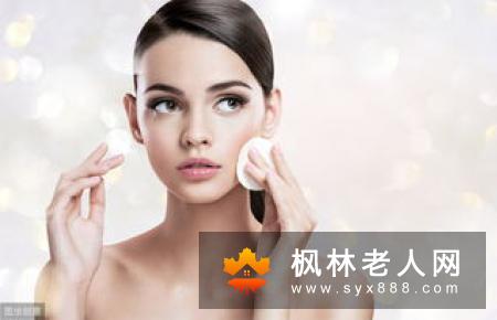 女人常干这事肌肤都能掐出水来