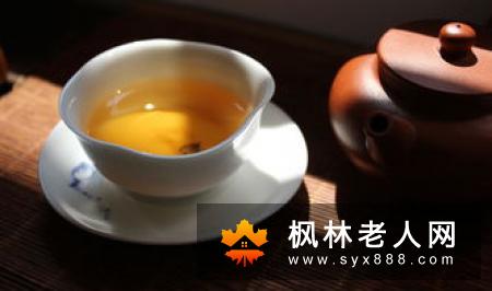 老人喝茶的讲究多  老人喝什么茶对身体好