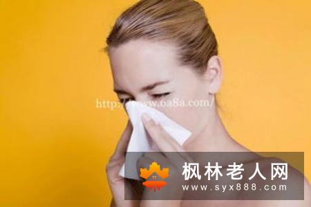 老人经常口干口臭？管控血糖谨防糖尿病
