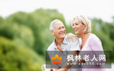 中老年人散步能提高免疫力