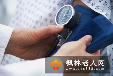 高血压一经确诊,应在改变生活方式的同时终身服用降压药,尽可能把血压降低到14