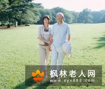 老年健身要适可而止 游泳的注意事项都有哪些？