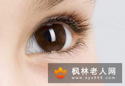 老年养生老花眼突好防老年性白内障