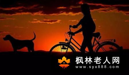 步行运动竟能防病!老人运动切勿盲目追求步数