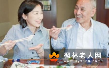 三种方法帮补老人及时补钙