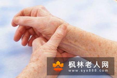 老年人容易皮肤瘙痒？为什么会出现这种情况