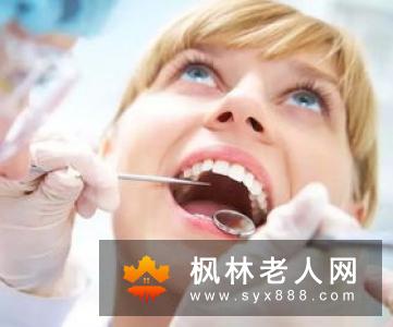 牙龈出血日常该怎么预防？
