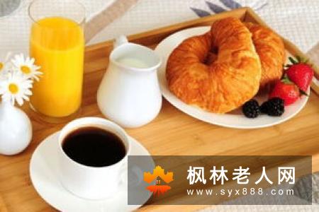 散步强身助眠老人长寿秘籍