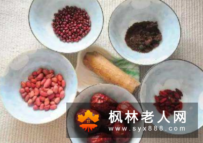 老人气血不足怎么补